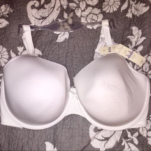 BNWT Cacique Cotton Lightly Lined TShirt Bra 42F